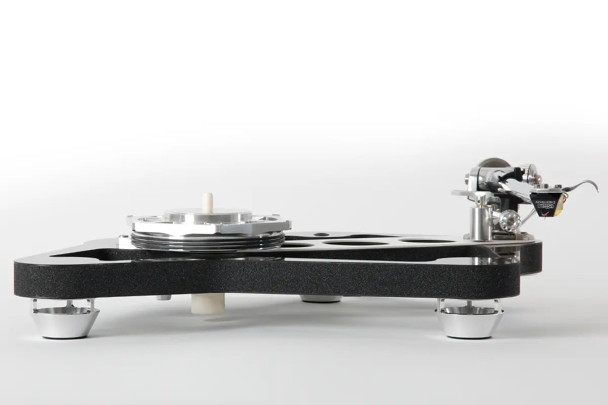 Rega Naia - Aktivstudio - High End Audio