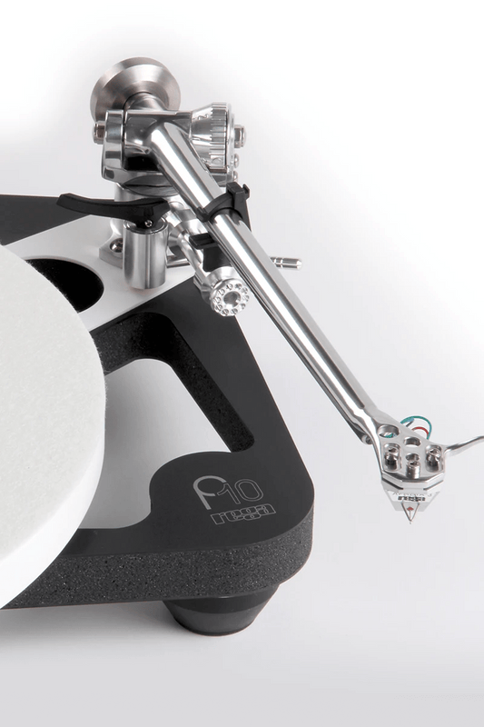 Rega RB3000 - Aktivstudio - High End Audio
