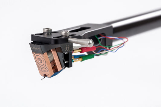 Kagami CS1 - Aktivstudio - High End Audio