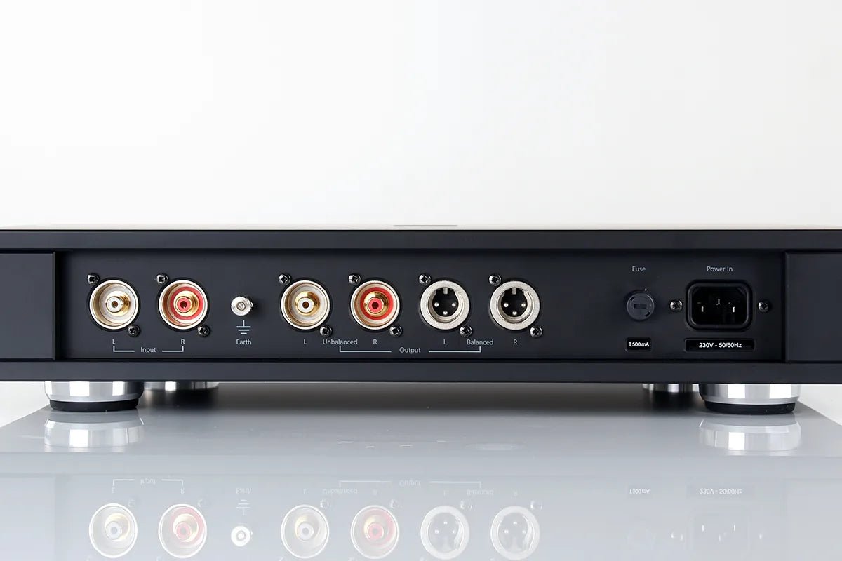 Rega Aura Reference - Aktivstudio - High End Audio