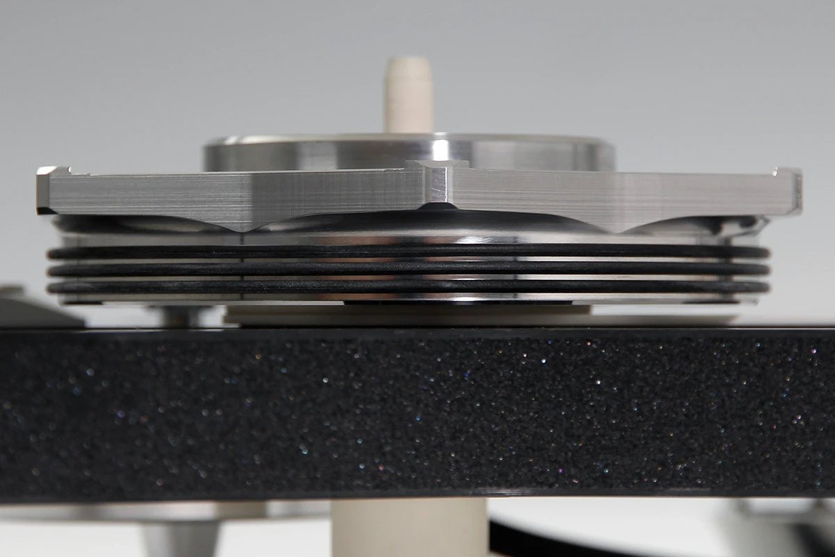 Rega Naia - Aktivstudio - High End Audio