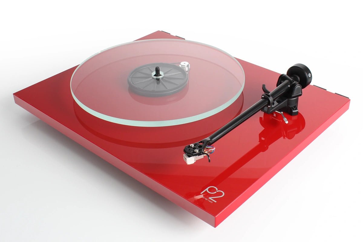 Rega Planar 2 - Aktivstudio - High End Audio