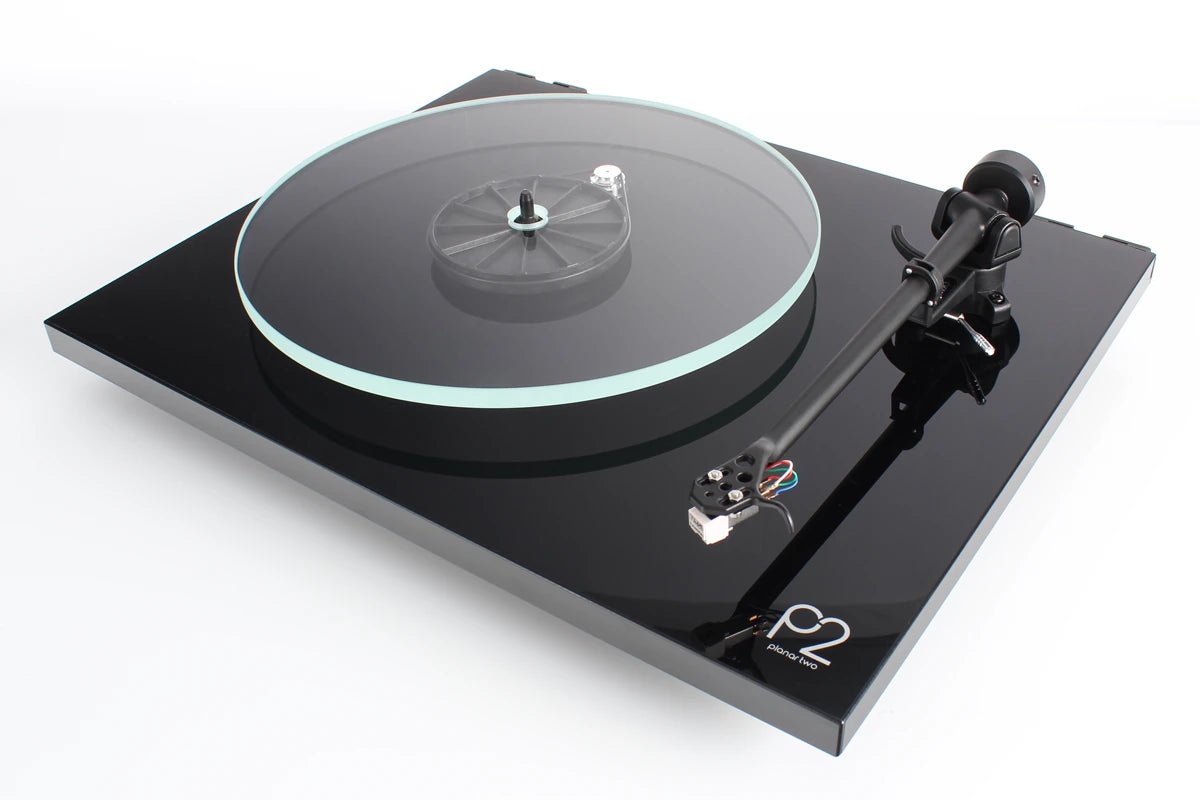 Rega Planar 2 - Aktivstudio - High End Audio
