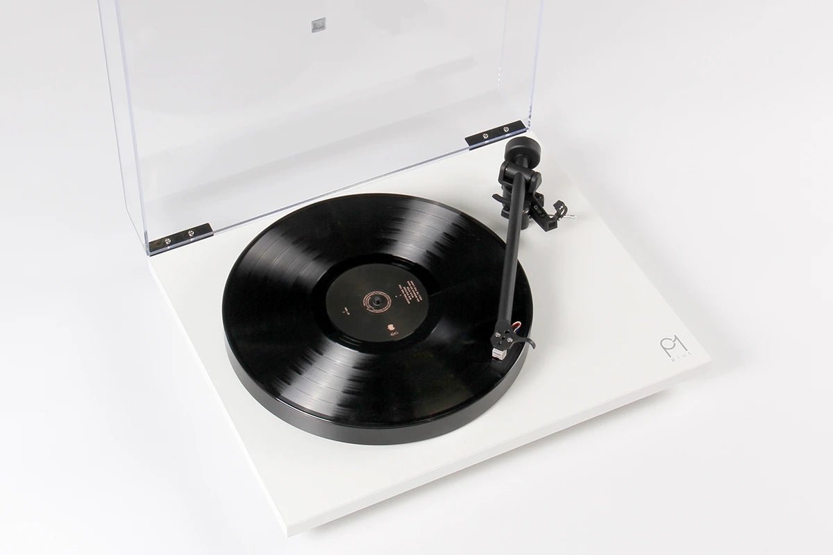 Rega Planar 1 Plus - Aktivstudio - High End Audio