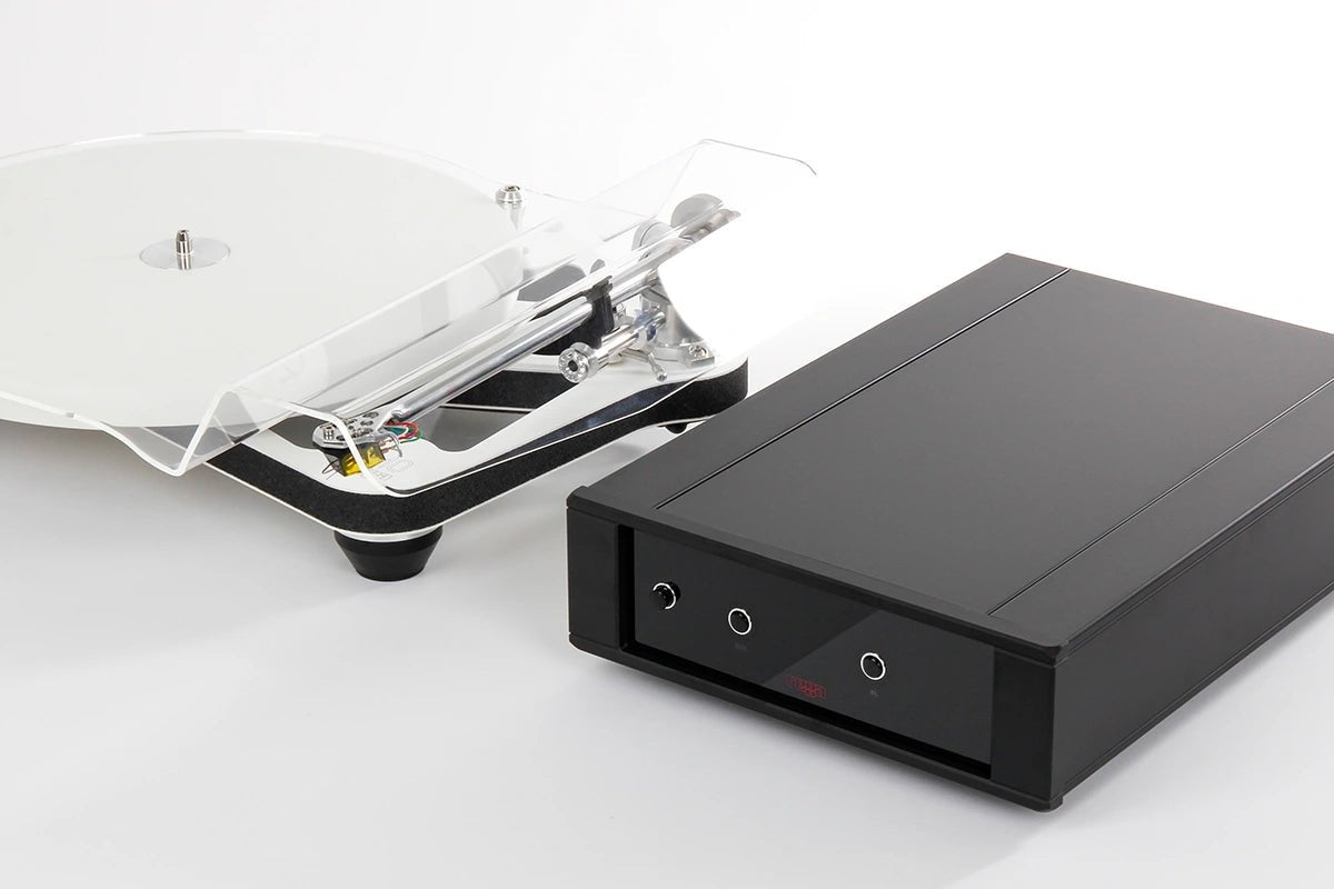 Rega Planar 10 - Aktivstudio - High End Audio