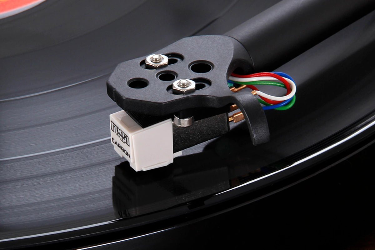Rega Carbon MM - Aktivstudio - High End Audio