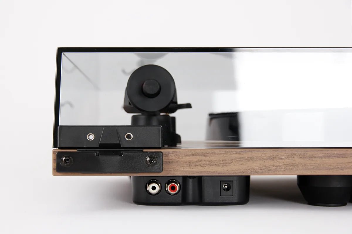 Rega Planar 1 Plus - Aktivstudio - High End Audio