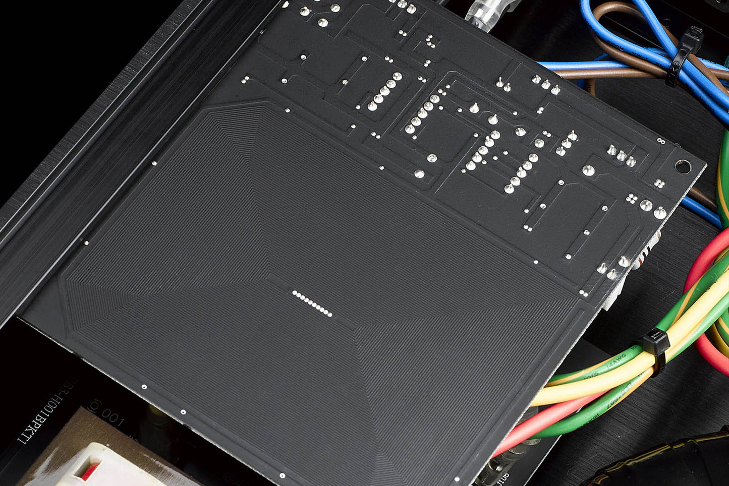 KECES IQRP - 800 - Aktivstudio - High End Audio