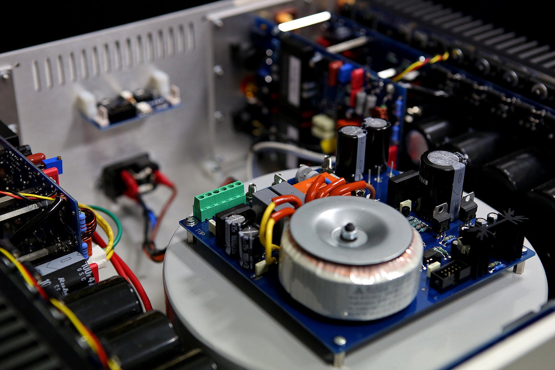 Audia Flight FLS 4 - Aktivstudio - High End Audio