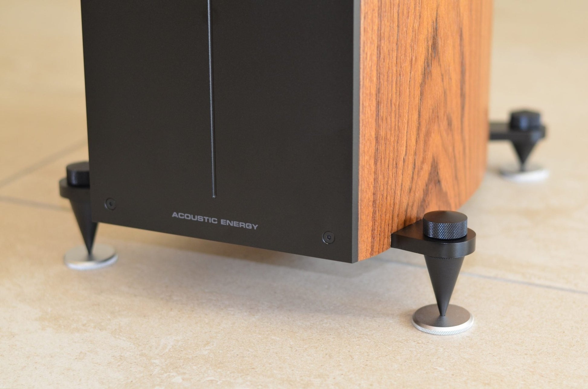 Acoustic Energy Corinium - Aktivstudio - High End Audio