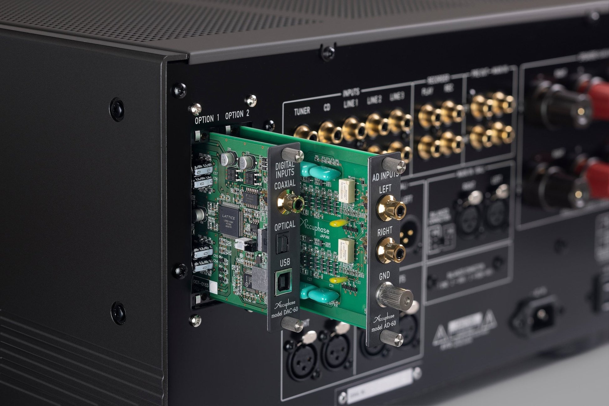 Accuphase E - 800S - Aktivstudio - High End Audio