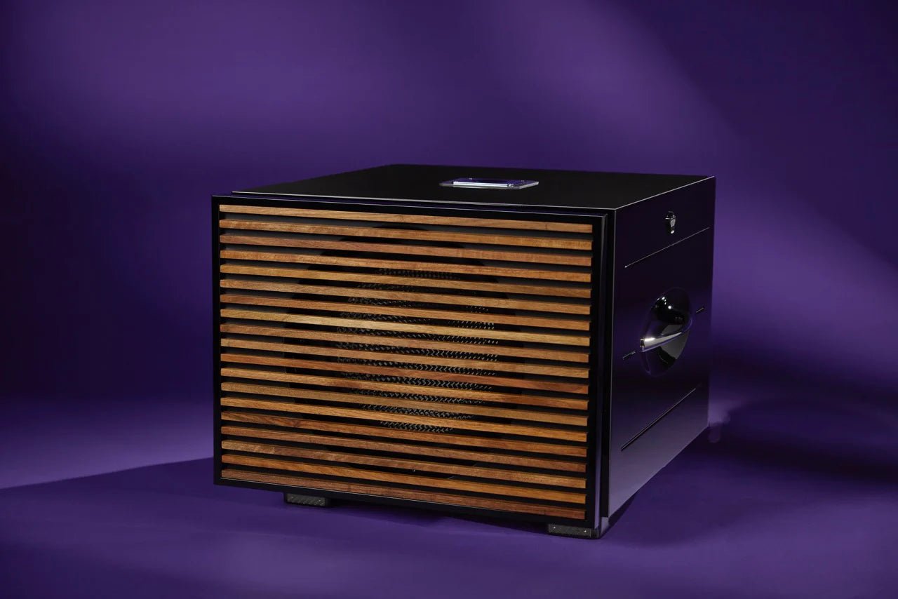 REL Carbon Special Black Label - Aktivstudio - High End Audio
