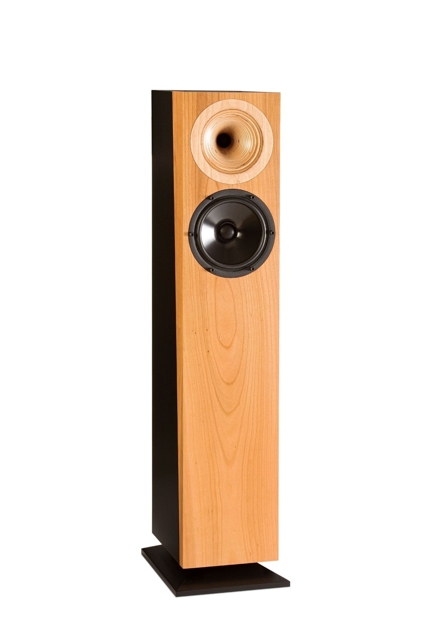 Odeon Nova - Aktivstudio - High End Audio