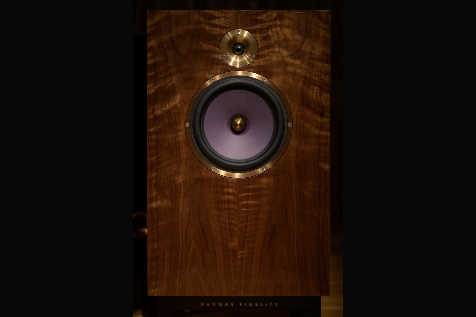 DeVORE Fidelity Orangutan O/Bronze - Aktivstudio - High End Audio