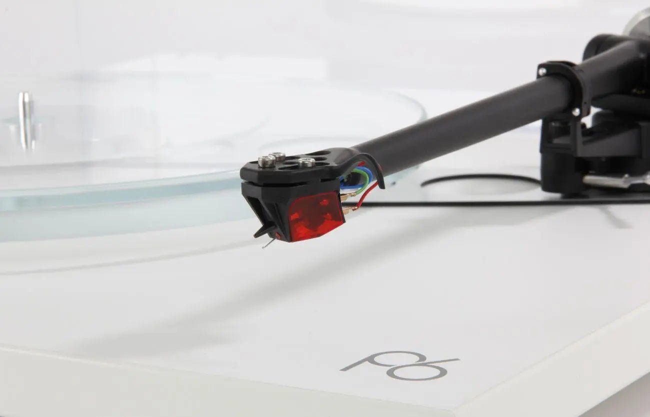 Rega Planar 6 - Aktivstudio - High End Audio
