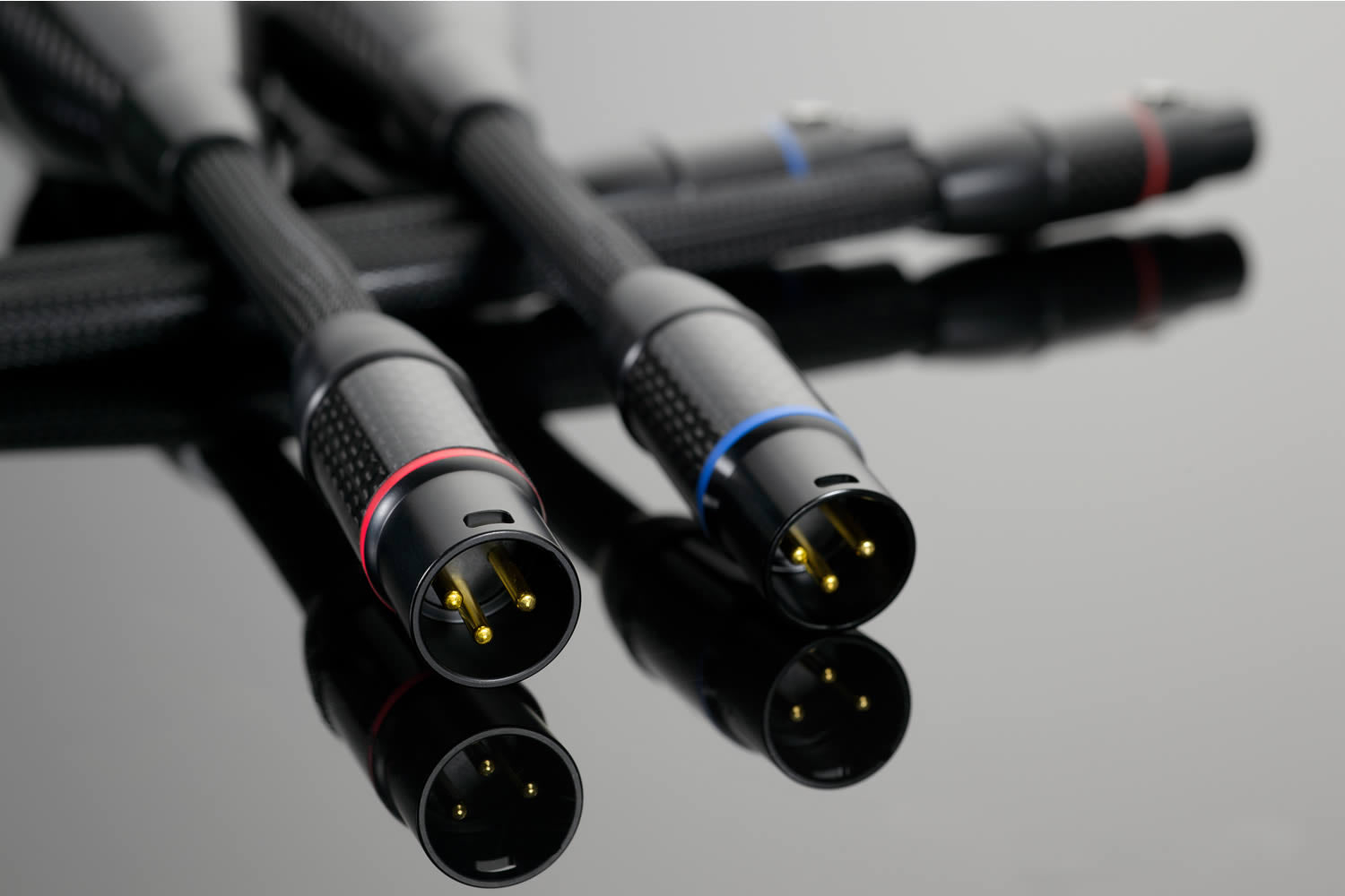 Transparent Magnum Opus Balanced Interconnect - Aktivstudio - High End Audio