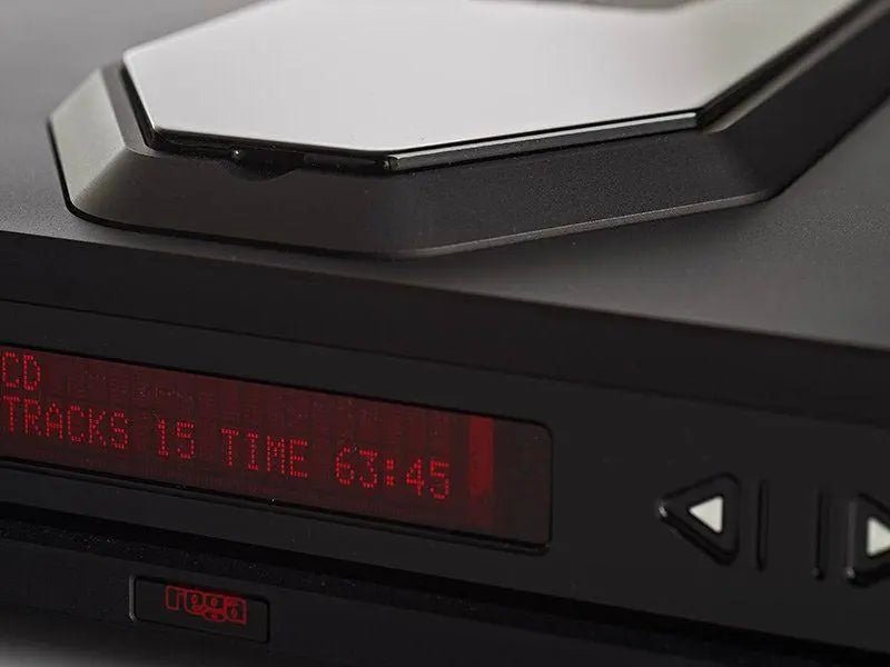 Rega Isis Valve Reference - Aktivstudio - High End Audio