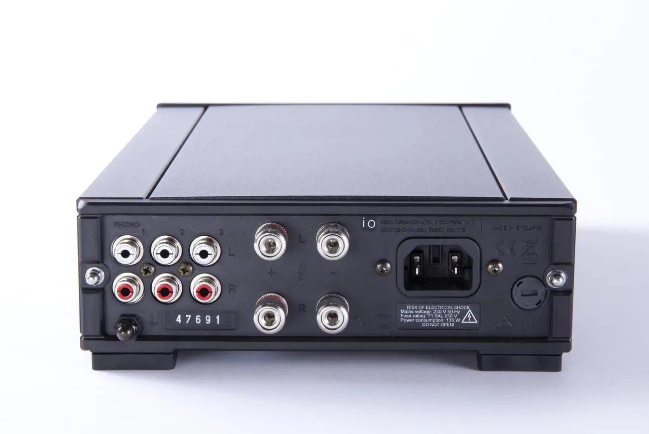 Rega IO - Aktivstudio - High End Audio