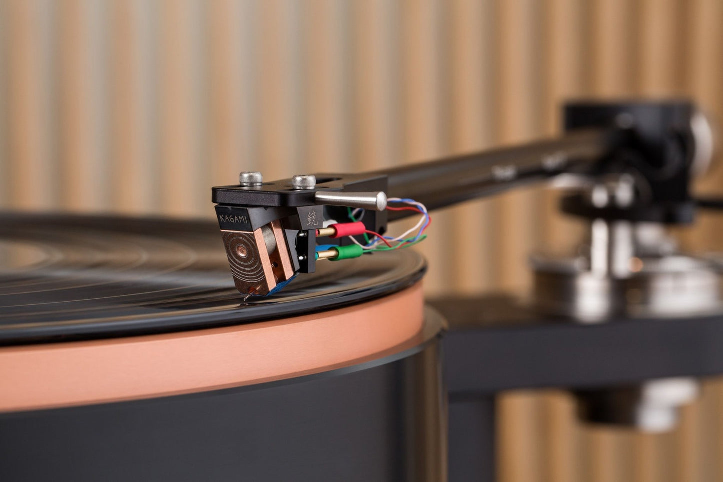 Kagami CS1 - Aktivstudio - High End Audio