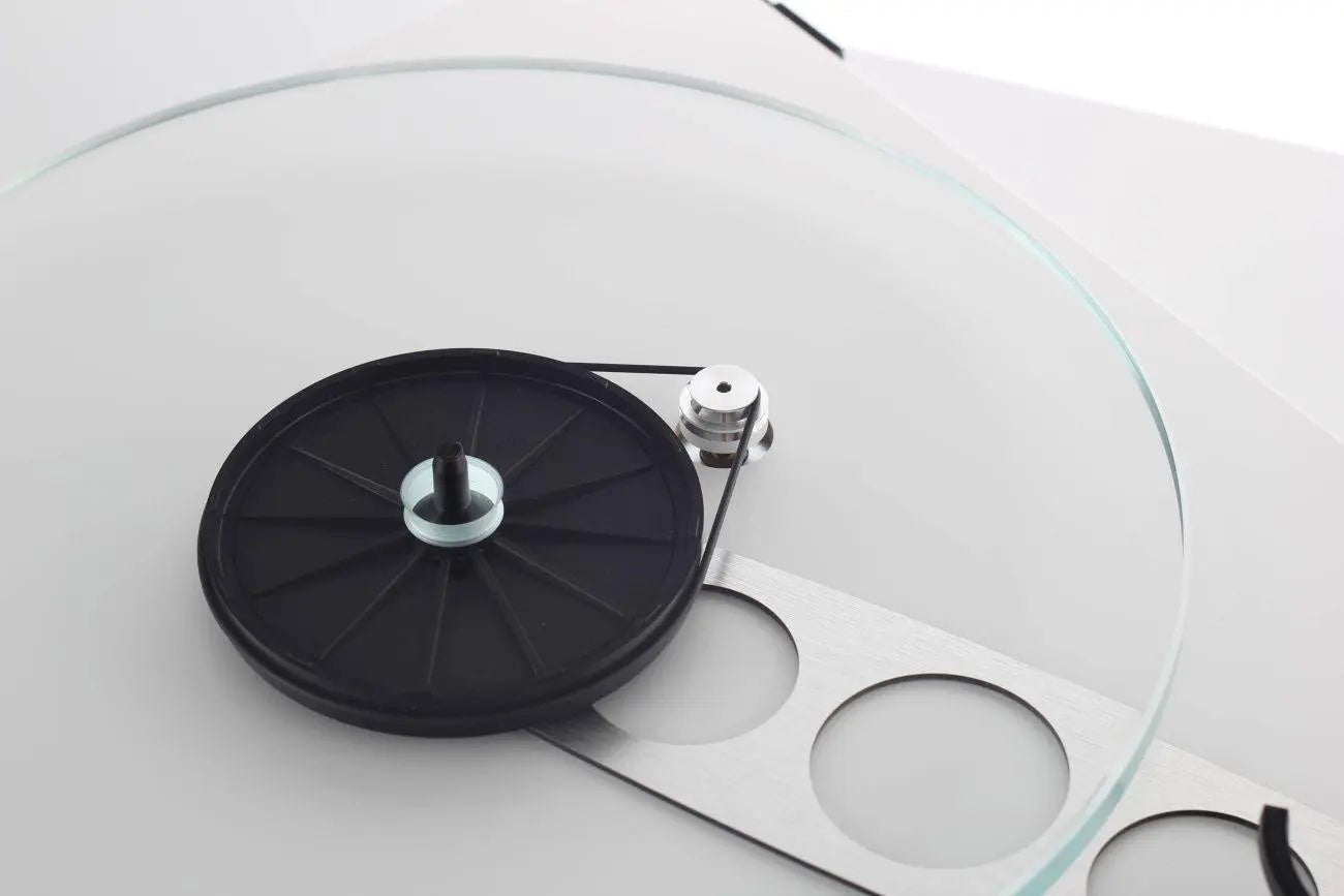 Rega Planar 3 - Aktivstudio - High End Audio
