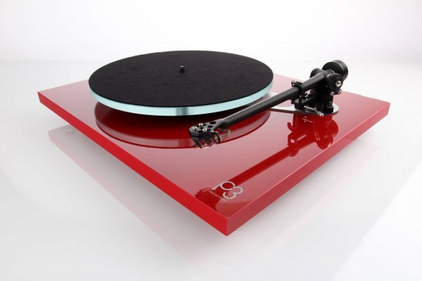 Rega Planar 3 + Excalibur Black oder Red