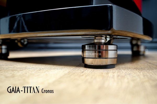 isoAcoustics Gaia Titan Chronos